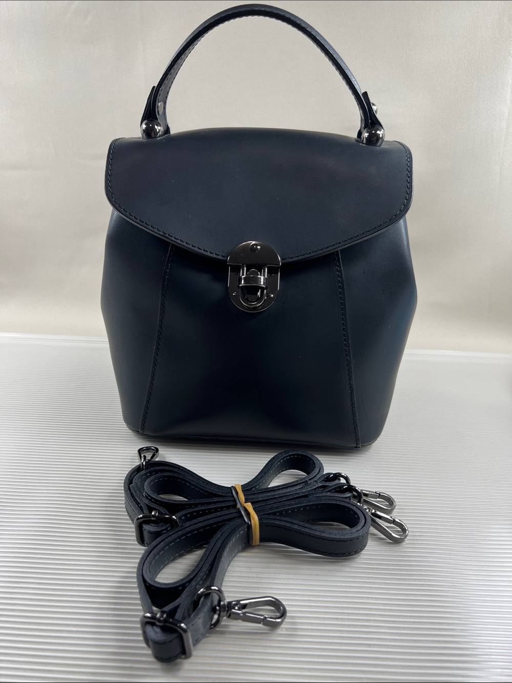 Luana Ferracuti Leather Black Top-Handle/Crossbody/Backpack w/ Detachable Strap